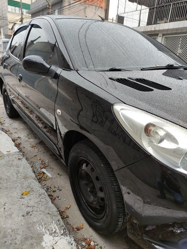 Imagem 2 de 10 de Peugeot 207 2010 1.4 Xr Flex 5p