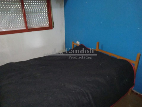Lote Y Casa 4 Ambientes En Venta Barrio Alfar