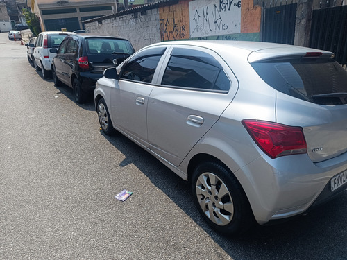 Chevrolet Onix 1.0 Lt 5p