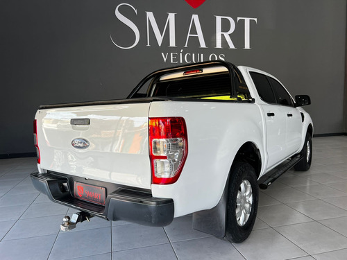 Ford Picape Cabine Dupla Ranger 2.5 Flex 4x2 CD XLS