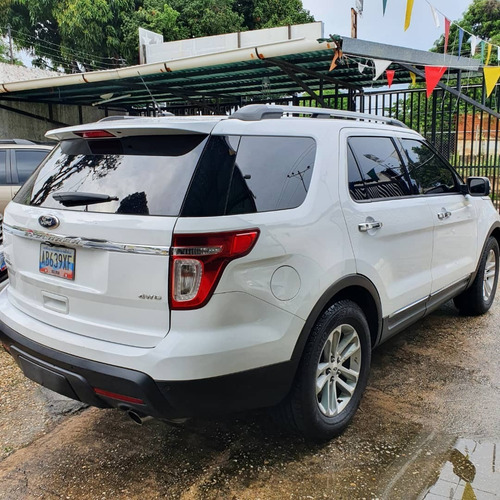 Imagen 5 de 15 de Ford Explorer 2013