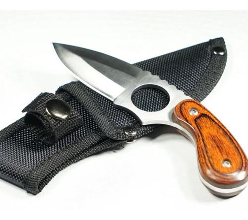 Cuchillo Táctico Tipo Karambit Tucan+ Funda