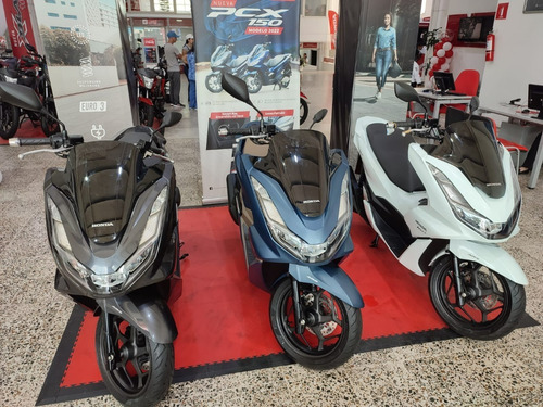 Imagen 3 de 16 de Honda Pcx 160 Abs 2024 Venecia
