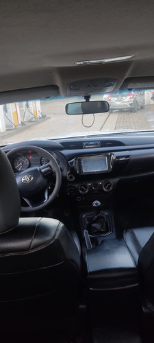 Toyota Hilux 2.8 Tdi Std Cab. Dupla 4x4 4p