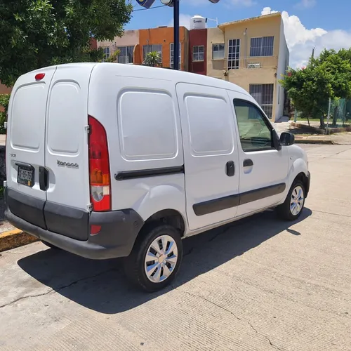 Renault Kangoo 1.6 Aa Mt