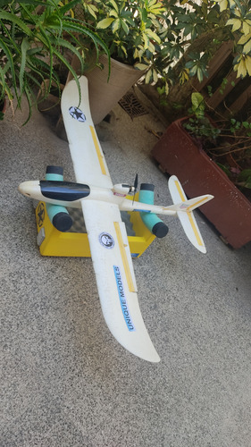 Uav Avión Rc, Sólo Instalar Rx Y Batt... Blanco (Usado)