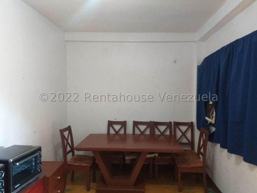 Imagen 8 de 26 de Amplia Y Comoda Casa Colonial, 04120656408 Mls 23-2219