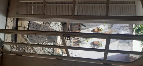 Imagem 3 de 8 de Casa À Venda Na Rua Dias De Toledo, Saúde, São Paulo - Sp - Liv-14044