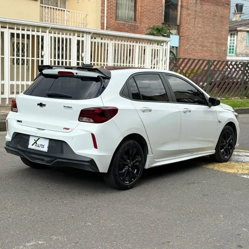 Chevrolet Onix 1.0T Rs Mt