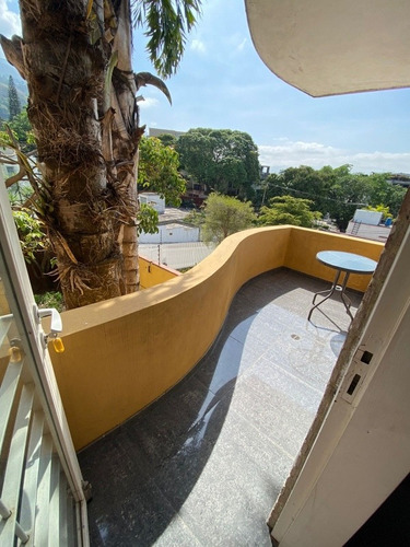Casa Comercial, Residencial, Los Palos Grandes, Alquiler