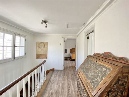 Casa En Venta De 6 Dorm. En Vitacura