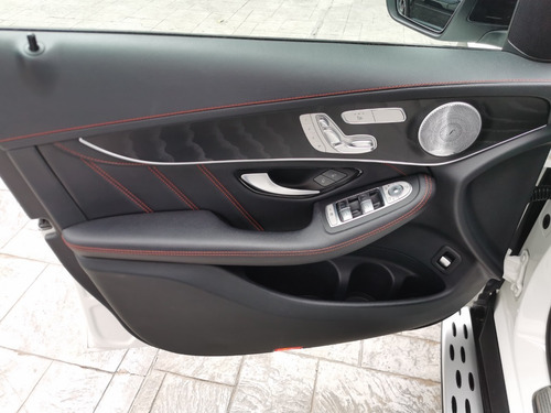 Imagen 8 de 15 de Mercedes Glc 43 Amg Impecable 2019