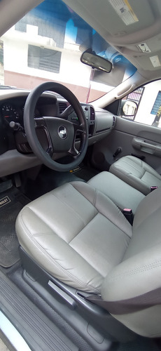 Chevrolet Silverado Ls