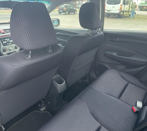 Imagem 7 de 10 de Honda City 1.5