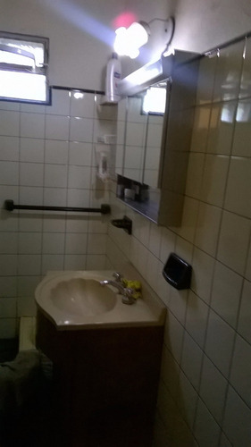 Imagen 6 de 14 de Vendo Casa Lote Propio A Una Cuadra Del Mar Pleno Centro.