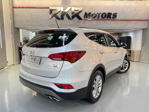 Hyundai Santa Fe 3.3 MPFI 4X4 7 LUGARES V6 270CV