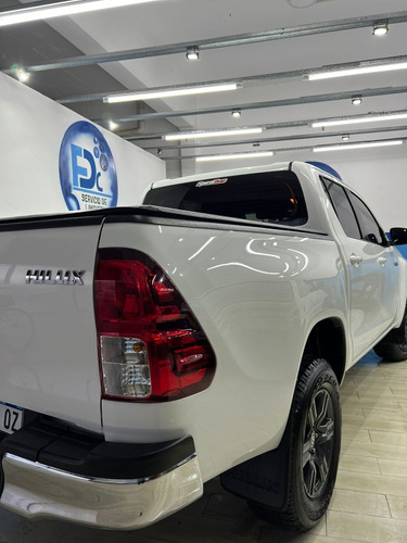 Toyota Hilux 2.4 Cd Sr 150cv 4x2