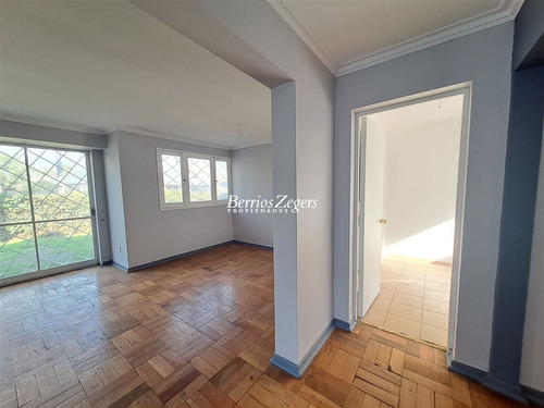Casa Venta 3 Dorm. 2 Baños, Servicios, Metro Magallanes