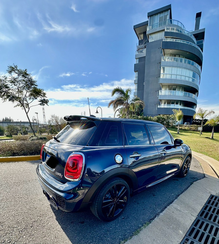 Mini Cooper S 2.0 F55 Look Jcw 192cv
