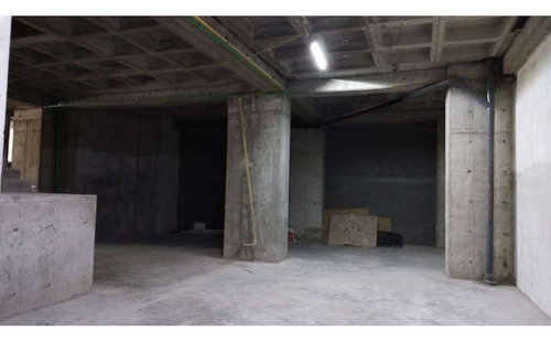 Las Mercedes Av. Orinoco Local En Venta