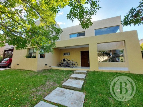 Bustamante Prop Santa Catalina 11212 Casa Venta Villanueva Tigre