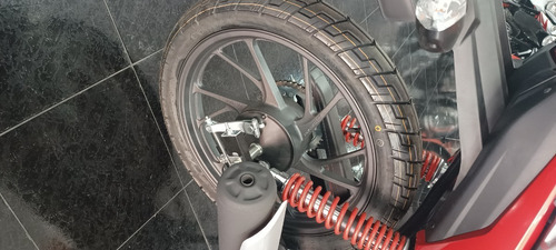 Imagen 3 de 18 de Honda Twister 125f