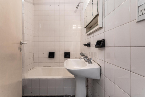 Monoambiente 30 M2 - Pasteur - Venta