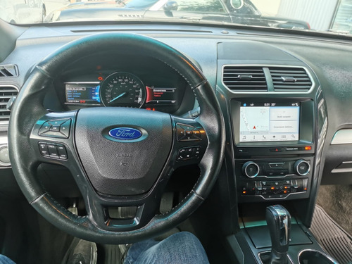Imagen 4 de 9 de Ford Explorer Xlt 2017