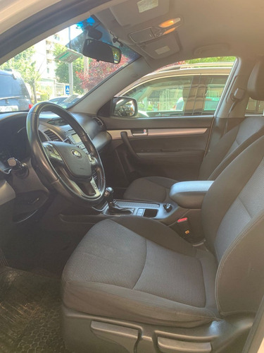 Imagen 5 de 7 de Kia Sorento Ex 4x4 2.2 Aut 2015