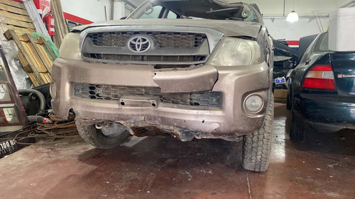 Imagen 6 de 13 de Toyota Hilux 2.5 4x2 Hilux