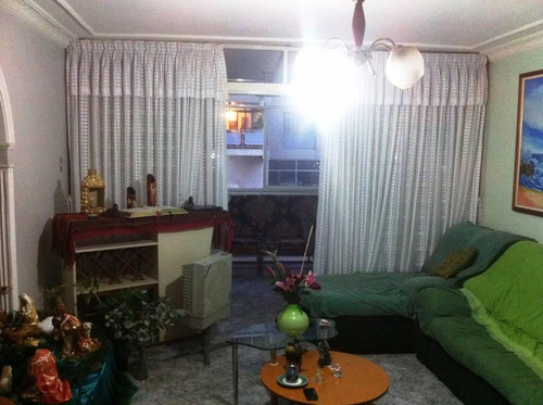 Apartamento En Venta Altamira Sur 140m2