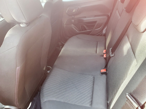Imagen 8 de 10 de Fiat Strada 1.4 Endurance Cd