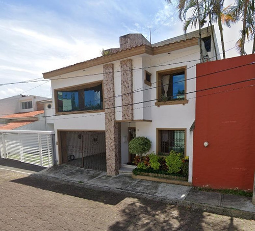 Casa En Remate En Xalapa, Ver. Maf