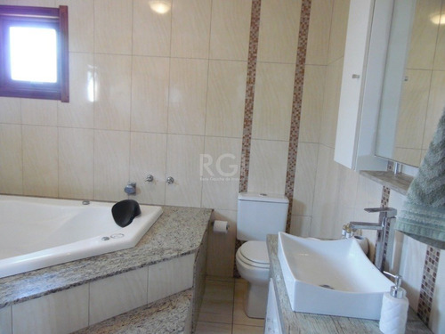 Casa Em Centro Com 5 Dormitórios - Sc12365