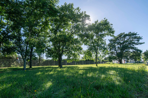 Lote En Venta En Fincas De Duggan La Plata