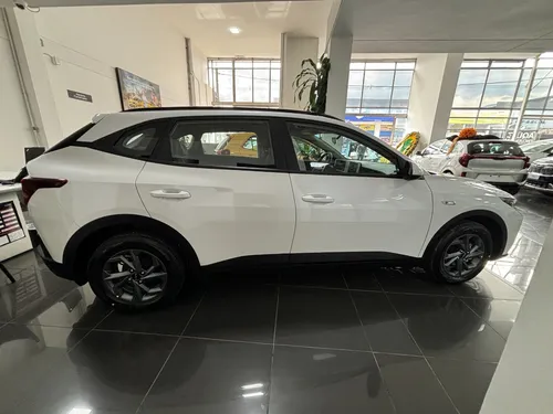 Kia K3 Cross 1.6 Vibrant