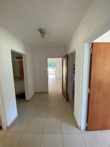Imagen 15 de 27 de Venta Casa De 3 Dormitorios Con Pileta
