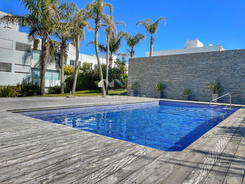 Departamento  En Venta En Montoya, Punta Del Este, Punta Del Este / Maldonado