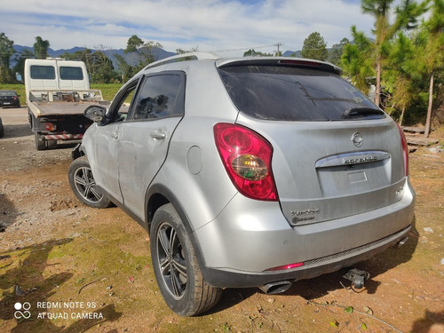 Imagem 2 de 4 de Ssangyong Korando Awd At 2.0 Turbo 2012