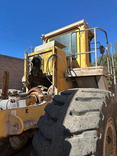Pala Cargadora Komatsu 600