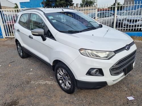 Imagen 4 de 11 de Ford Ecosport 2014 2.0 Freestyle 143 4x4