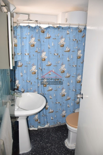 Apartamento Muy Cómodo En Alquiler De Temporada - Ref: 4979