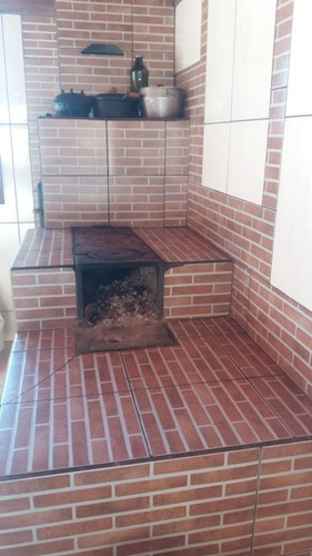 Ótima Chácara Em Cruzília , No Sul De Minas , Com 30 Mil M2, Excelente , Casa Principal , Casa Menor , Toda Cercada , 4klm Da Cidade. - 812