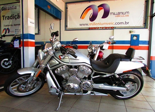 Imagem 4 de 10 de Hd Vrod 1250cc - Edição 10 Anos - Loja Millenium Veiculos