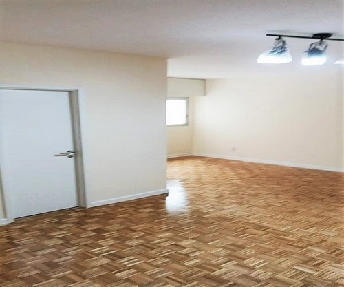 Imagen 2 de 18 de En Alquiler Excelente Apto De Un Dormitorio Y Garage En El Centro