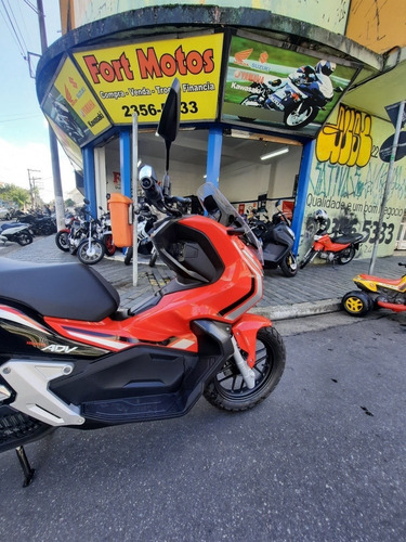 Imagem 4 de 5 de Honda Adv 150 Abs