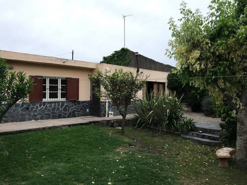 Chalet 3 Amb Reciclado Con Quincho Y Patio. Nuevo Valor De Venta U$s107000