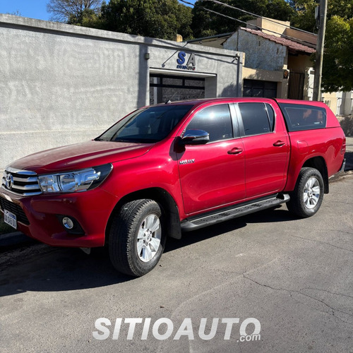 Toyota Hilux Pick-up 2.8 Cd Srv 177cv 4x4