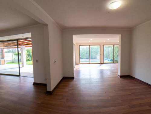 Imagen 3 de 21 de 100% Financiamiento. Casa En San Carlos De Apoquindo