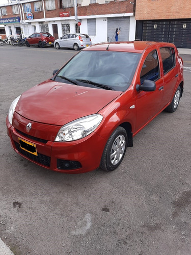 Sandero Renault 1.6 2014 Rojo 68.000